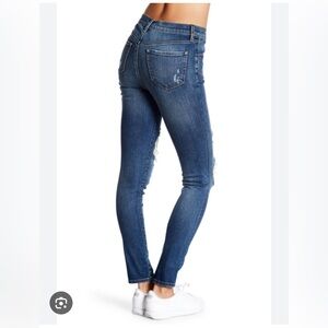 J Brand - Maria High Rise Skinny jeans size 27 - slightly darker blue denim